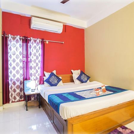 Breeze Hotel Siliguri Extérieur photo