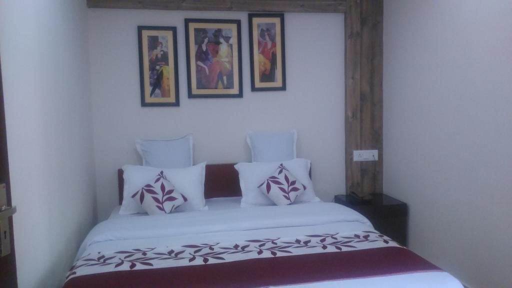 Breeze Hotel Siliguri Extérieur photo