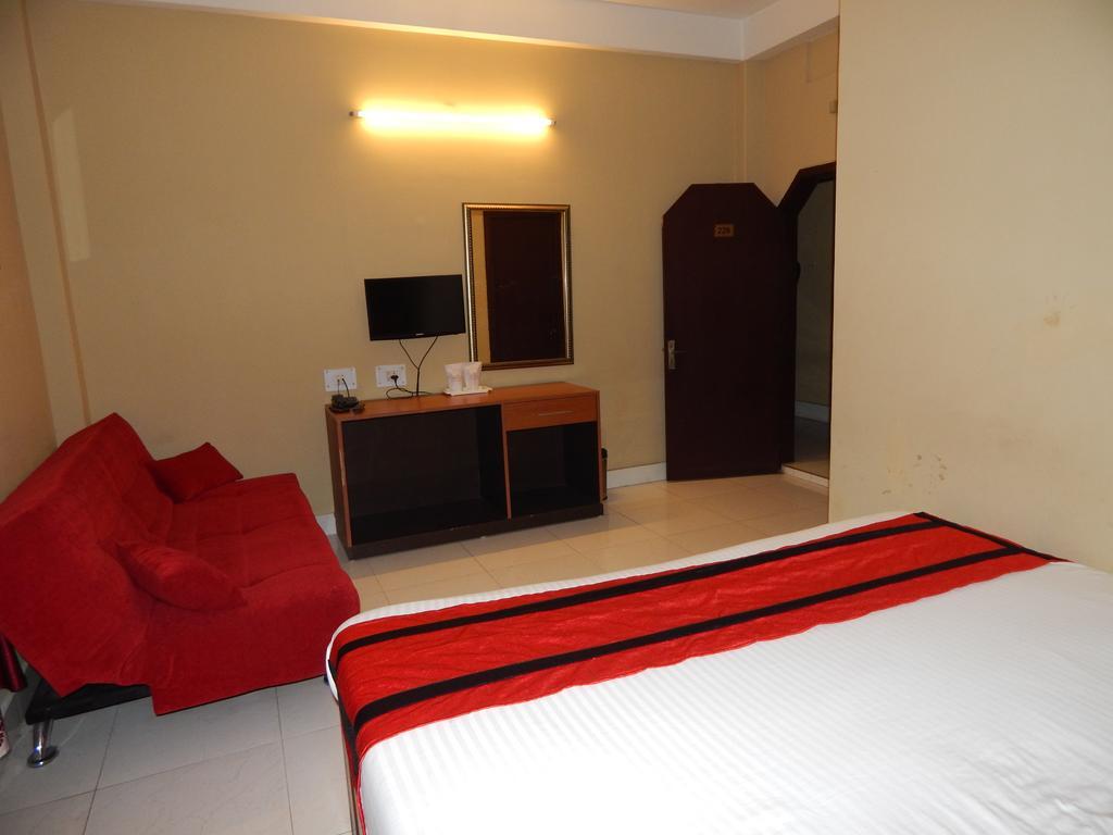 Breeze Hotel Siliguri Extérieur photo