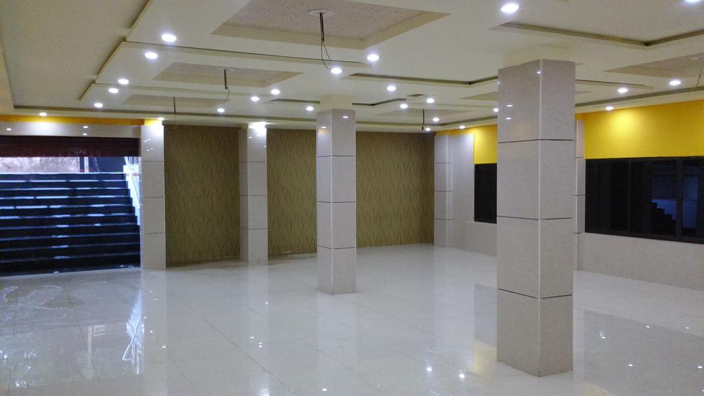 Breeze Hotel Siliguri Extérieur photo