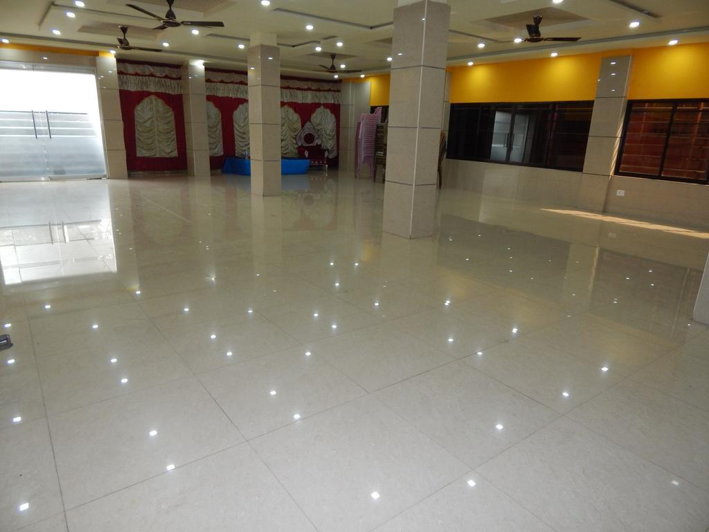 Breeze Hotel Siliguri Extérieur photo