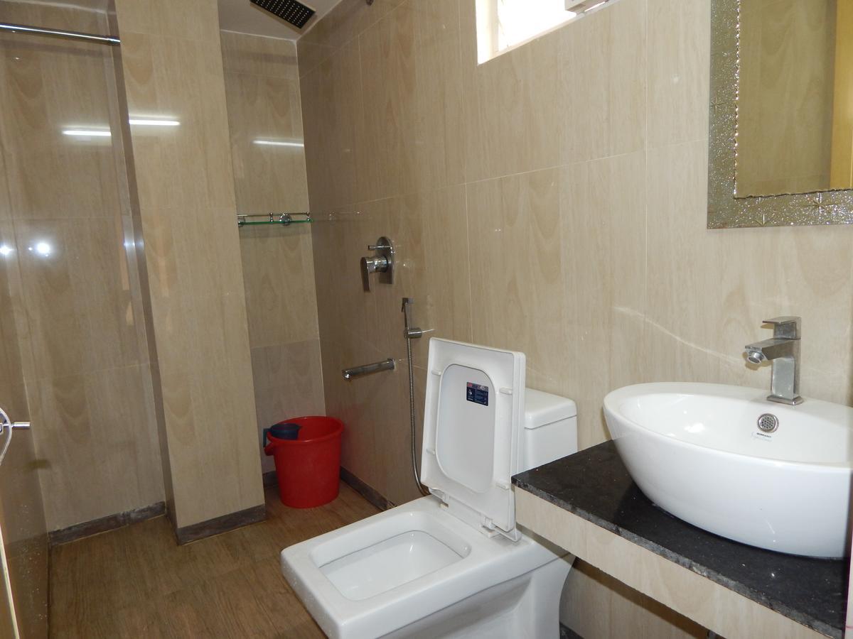 Breeze Hotel Siliguri Extérieur photo