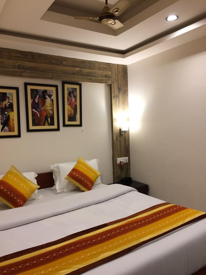 Breeze Hotel Siliguri Extérieur photo
